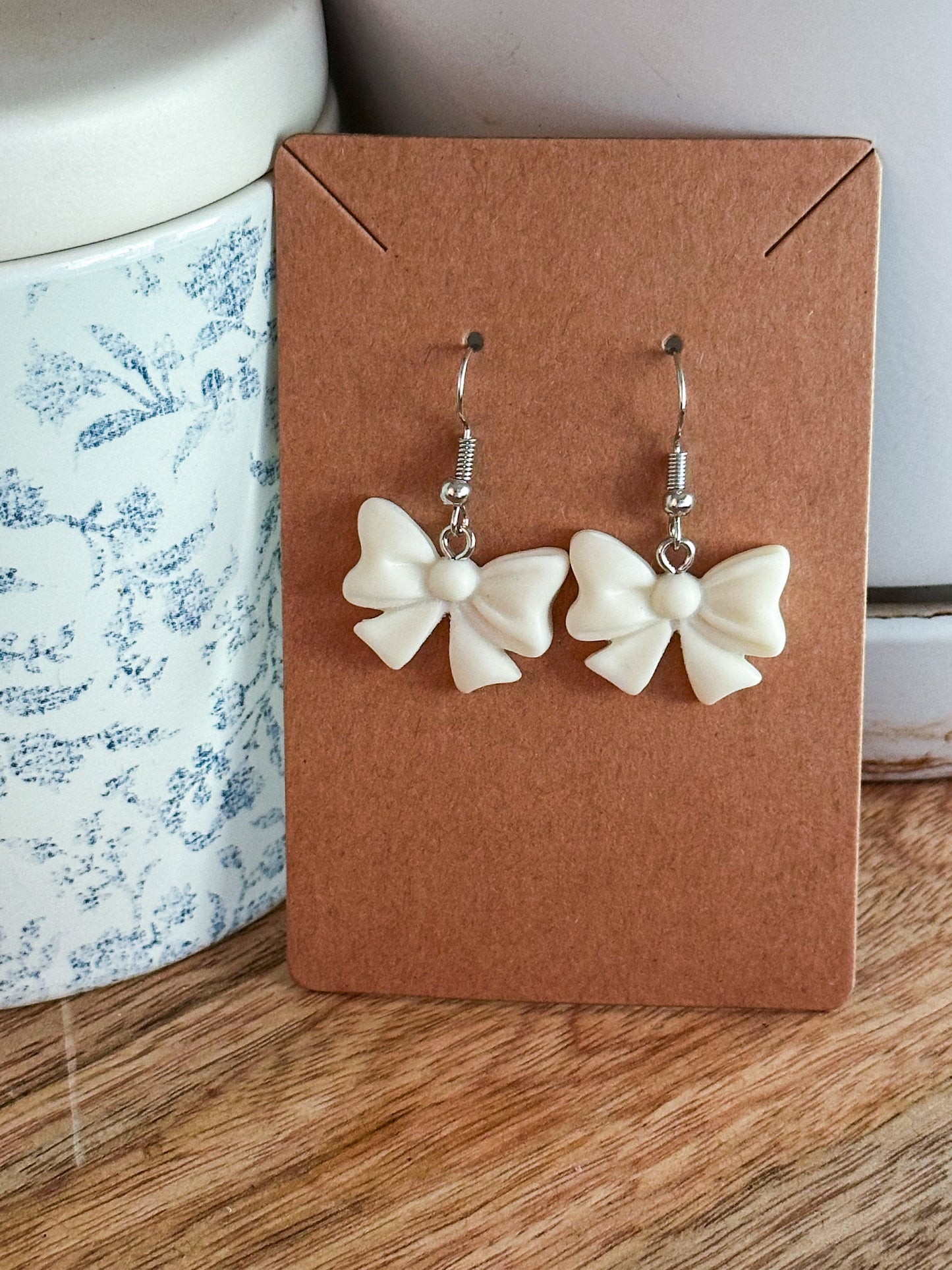 White Bows